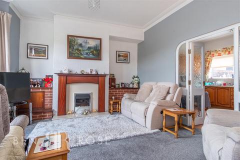 3 bedroom terraced house for sale, Ribble Crescent, Walton-Le-Dale, Preston