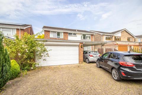 5 bedroom detached house for sale, Maplin Way North, Thorpe Bay SS1