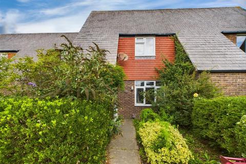 4 bedroom terraced house for sale, Winterbourne Road, Chichester