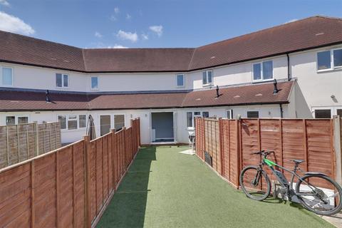 35 Ermin Park, Brockworth, Gloucester, GL3 4DD