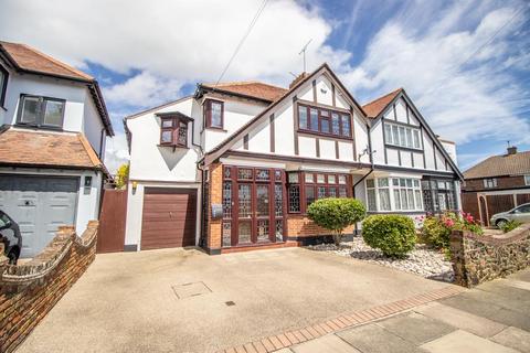 4 bedroom semi-detached house for sale, St. Andrews Road, Shoeburyness SS3
