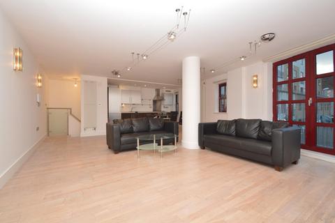 2 bedroom flat to rent, Quaker Street, Spitalfields, E1