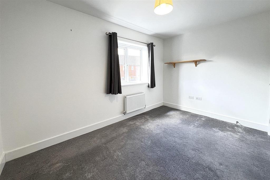 Bedroom .JPG