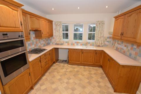 3 bedroom detached house to rent, 18 I'Anson Close, Leyburn