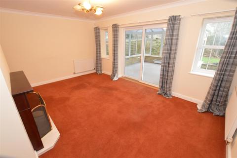 3 bedroom detached house to rent, 18 I'Anson Close, Leyburn