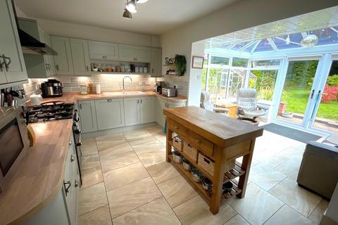 4 bedroom detached bungalow for sale, Green Meadows, Westhoughton, Bolton