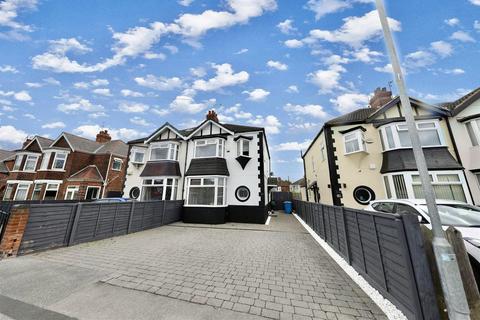 3 bedroom semi-detached house for sale, Belgrave Drive, Hull