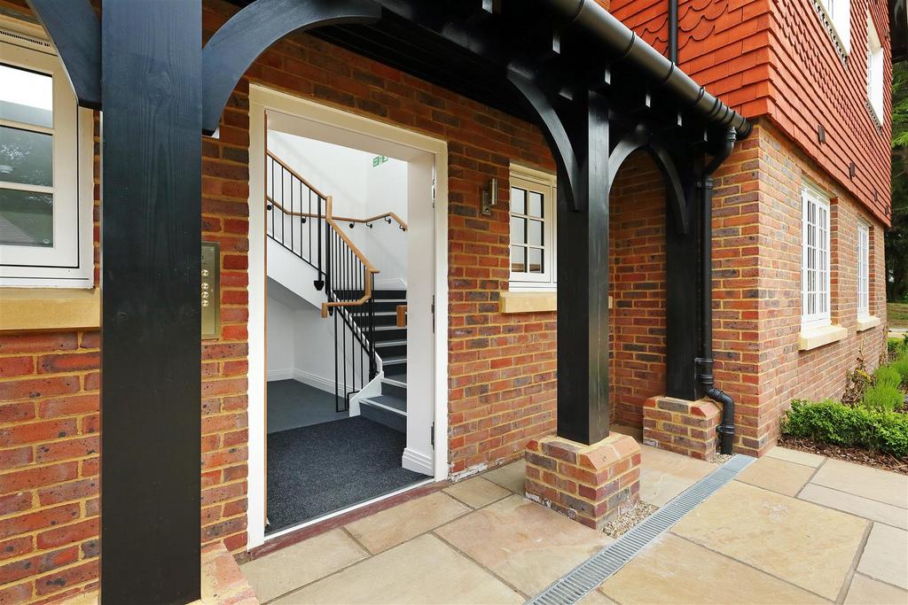 EH-MM-Communal-Entrance-Gr-399.jpg