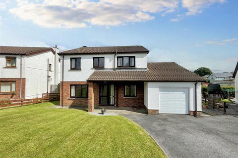 4 bedroom detached house for sale, Bro Helyg, Rhydargaeau, Carmarthen