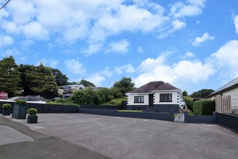 2 bedroom detached bungalow for sale, Heol Bryngwili, Cross Hands, Llanelli