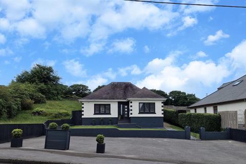 2 bedroom detached bungalow for sale, Heol Bryngwili, Cross Hands, Llanelli