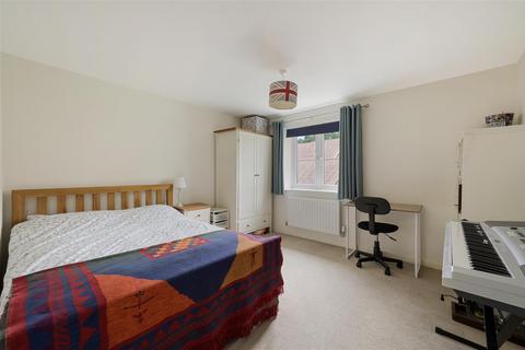 24 Ethel Bailey Close, Epsom, KT19 8NF