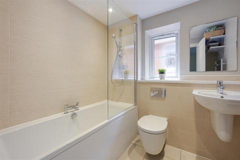 24 Ethel Bailey Close, Epsom, KT19 8NF