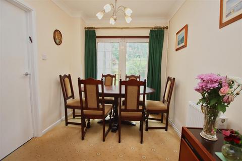 3 bedroom end of terrace house for sale, Almond Way, Borehamwood