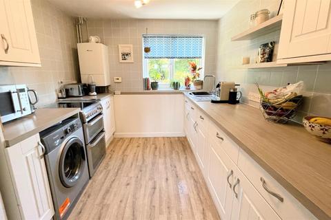undefined, Theobalds Close, Cuffley