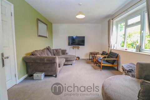 4 bedroom chalet to rent, Grove Bungalows, Wormingford, CO6 3AL