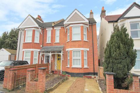 96 Taylor Road, Wallington, SM6 0BA