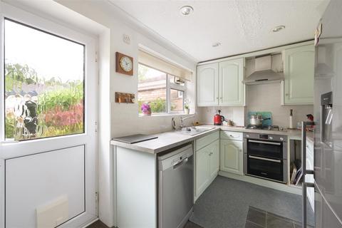 1 Marshalls Close, Epsom, KT19 8HZ