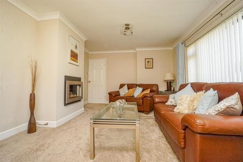 3 bedroom detached house for sale, Austen Way, Hastings