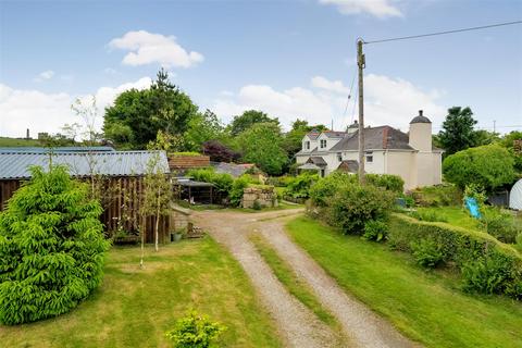 3 bedroom detached house for sale, Minions, Liskeard