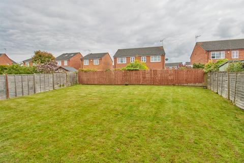 3 bedroom detached house for sale, Hadrian Close, Hinckley