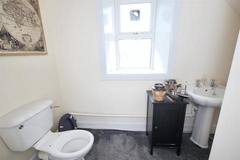 2 bedroom house for sale, Horners Place, Leadhills