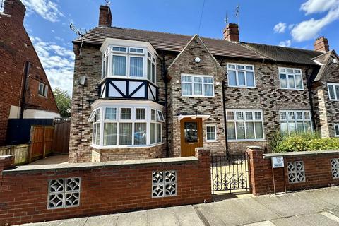 4 bedroom semi-detached house for sale, West Crescent, Darlington