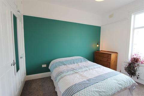 18 Bloomfield Road, Darlington, DL3 6SA