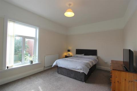 18 Bloomfield Road, Darlington, DL3 6SA