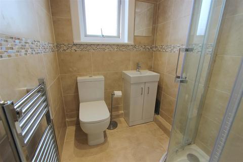 18 Bloomfield Road, Darlington, DL3 6SA