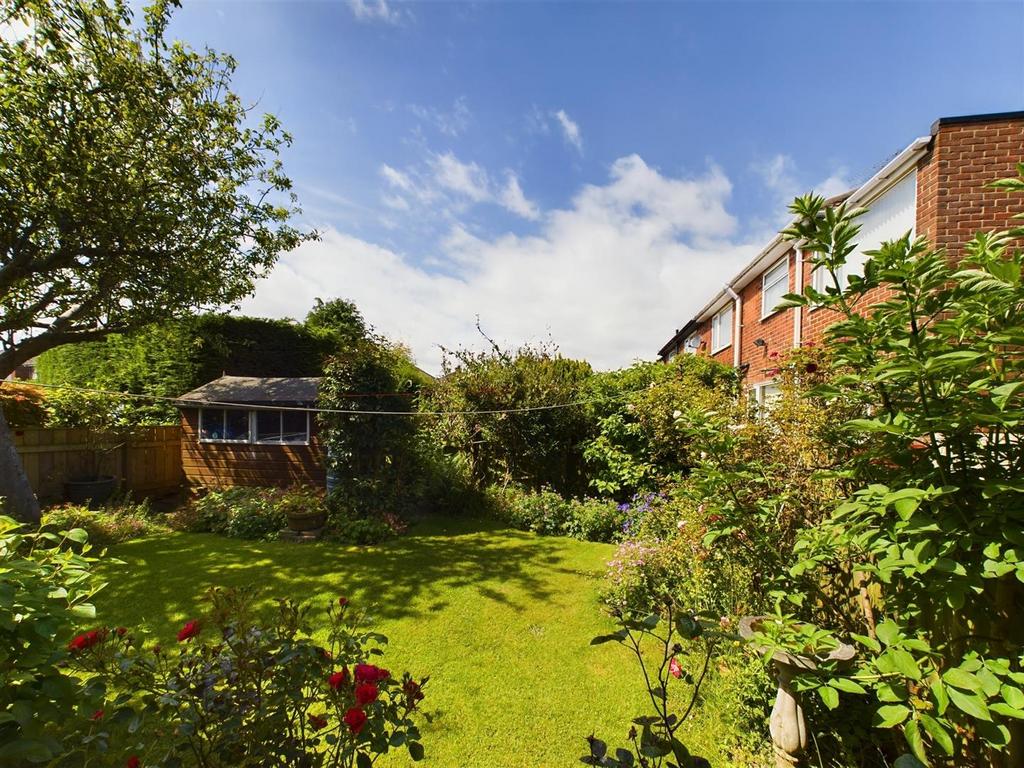 Garden 2.jpg