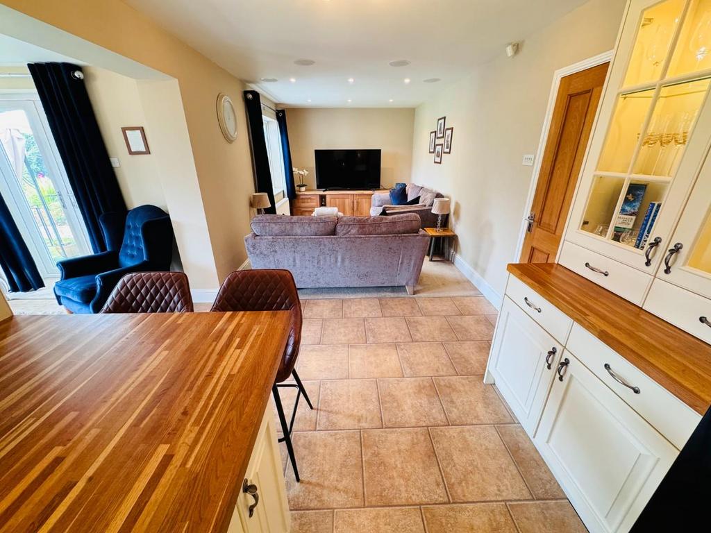 Kitchen into seating