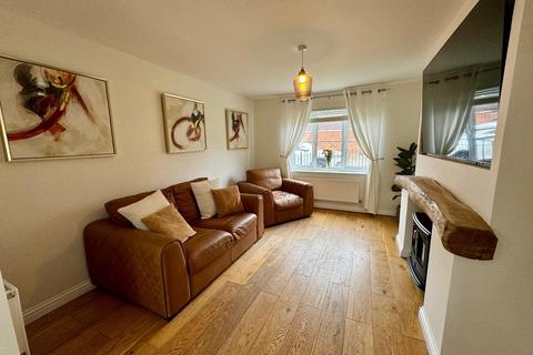3 bedroom townhouse for sale, Colpitts Lane, Darlington