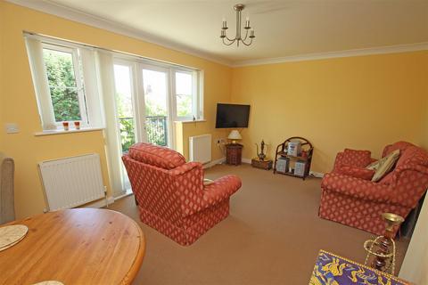 2 bedroom detached bungalow for sale, Daws Place, Bournemouth