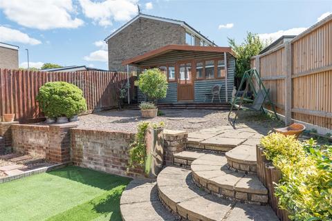 16 Atherton Road, Ipswich, IP2 9LD