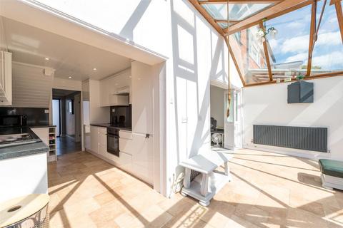 16 Atherton Road, Ipswich, IP2 9LD