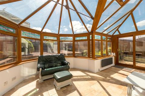 16 Atherton Road, Ipswich, IP2 9LD