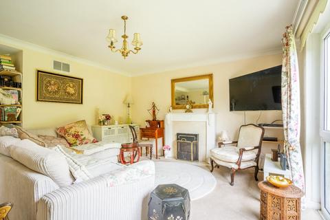 2 bedroom flat for sale, Ashfield Court, York