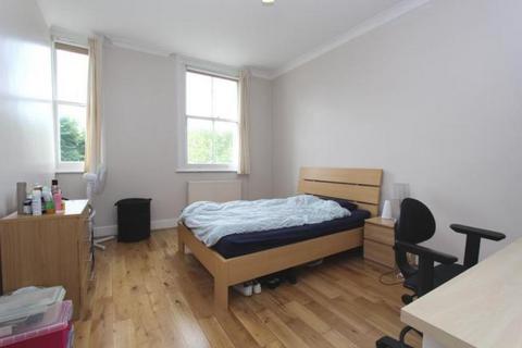 3 bedroom flat to rent, Cromwell Road, Earls Court SW5