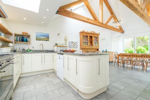 Wedgewood Cottage Armada Road, Cawsand, Torpoint, PL10 1PQ