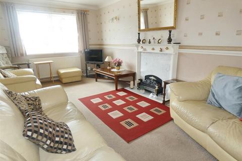 3 bedroom terraced house for sale, Teddington Close, Sutton Coldfield