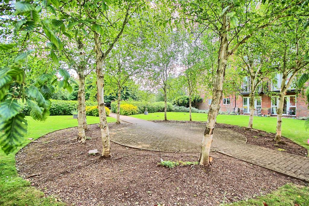 Communal gardens