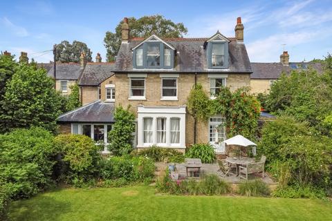 46 Garden Walk, Cambridge, CB4 3EN