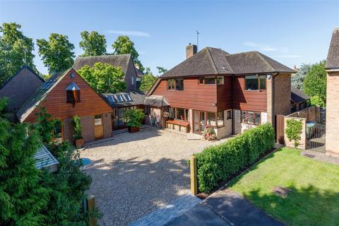 5 bedroom detached house for sale, Wellesbourne Road, Barford, Warwick