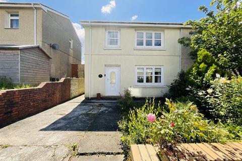 3 bedroom terraced house for sale, Pantycelyn, Llwynhendy, Llanelli