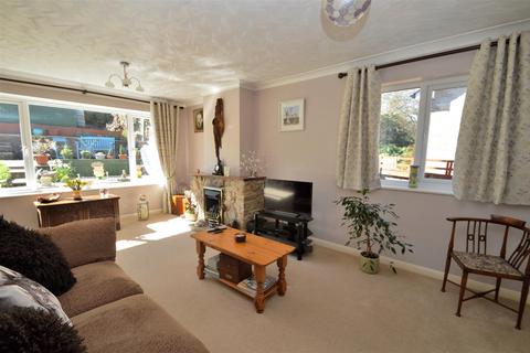 3 bedroom detached bungalow for sale, Totland