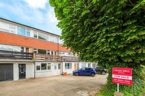 3 bedroom townhouse for sale, Princes Road, Buckhurst Hill