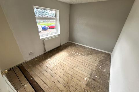 16 Buckfast Square, Corby, NN18 8DT