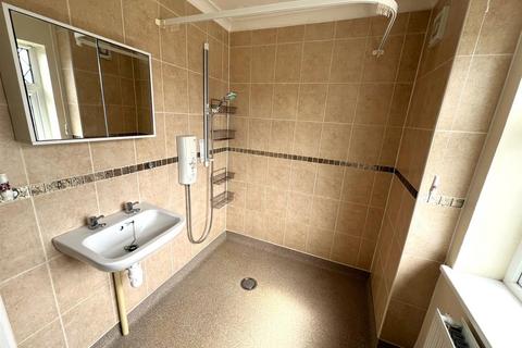16 Buckfast Square, Corby, NN18 8DT