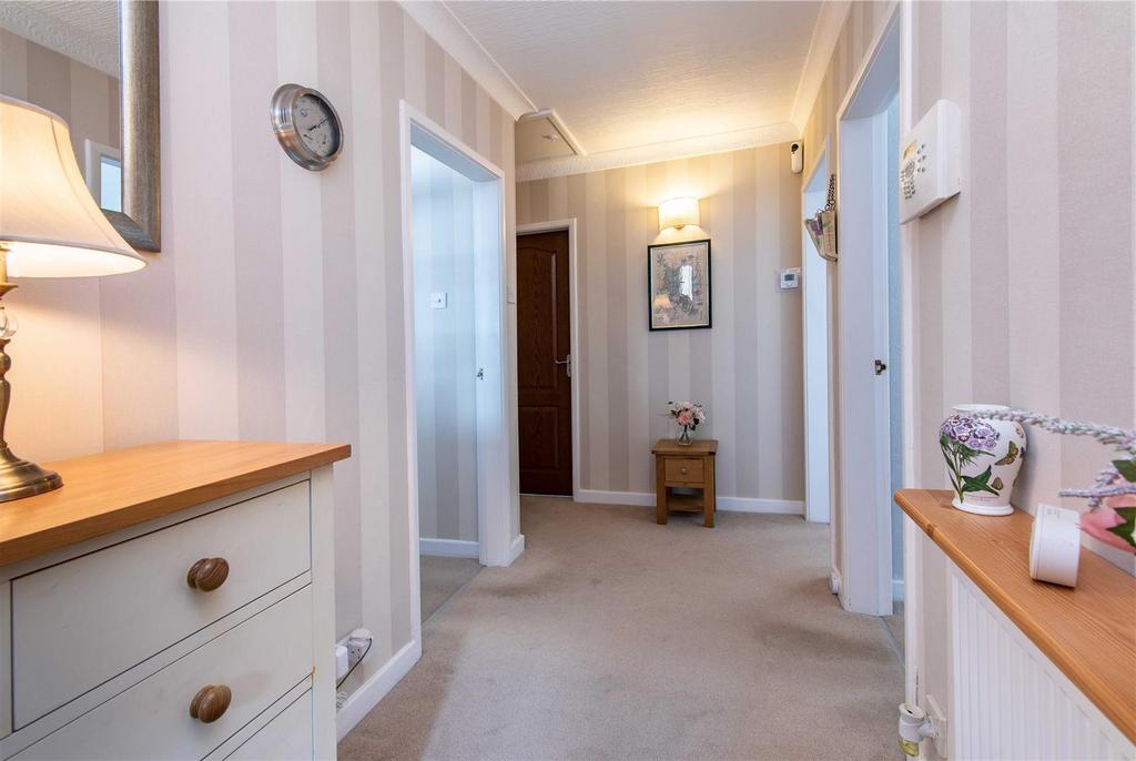 16 Gresham Close-Low-22.jpg